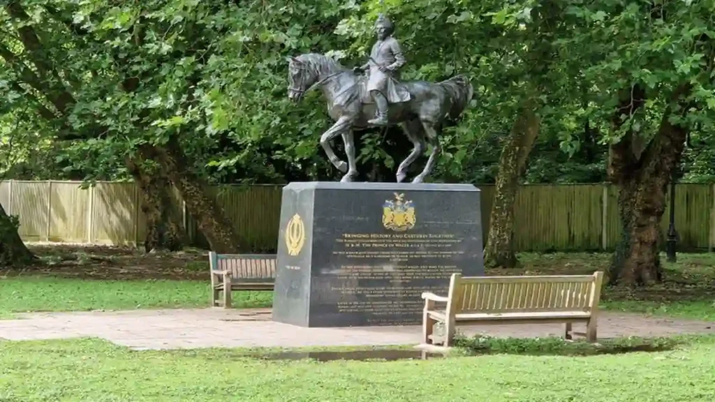 Maharaja Duleep Singh Ji statue on horse in UK park