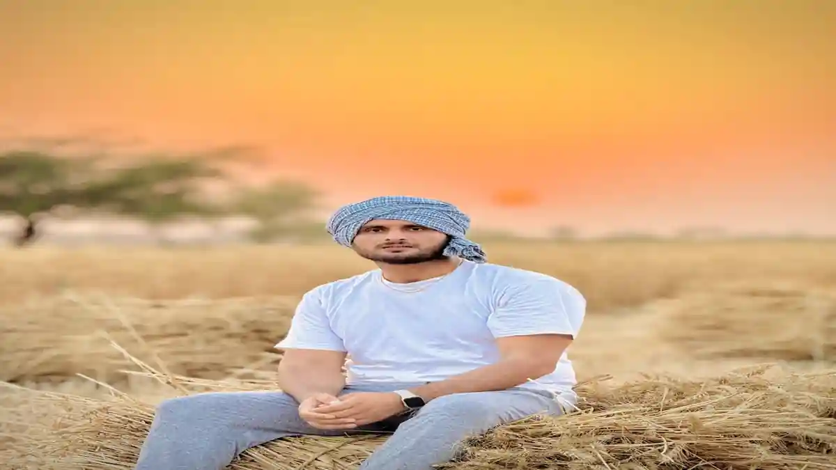 Zaibi Hanjra seating confidently on the farming.